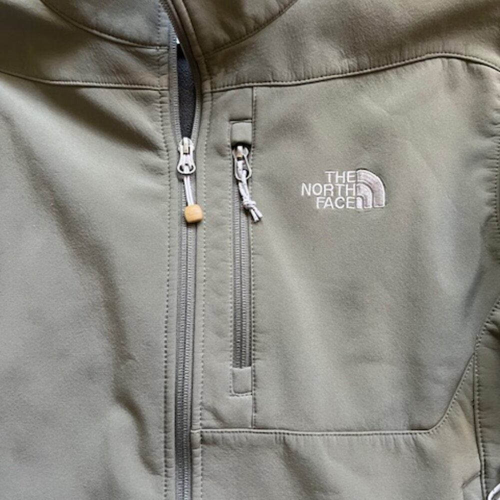 The North Face Men's Jacket - Picture 4 of 4